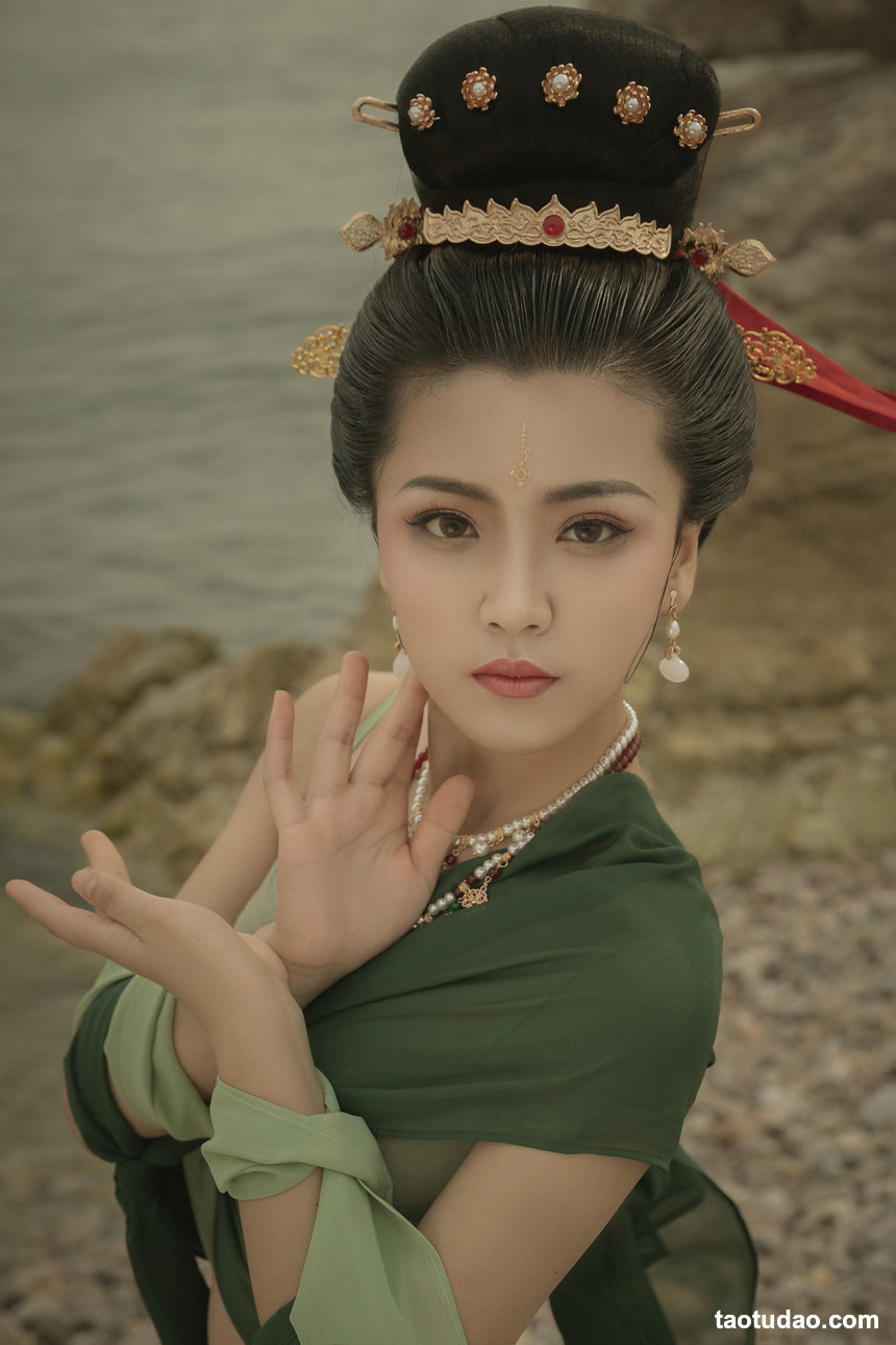 图片[4]-[YITUYU艺图语]2022.06.28 浪漫里扯谎 周子歆[27+1P／99.5MB]-绅士图