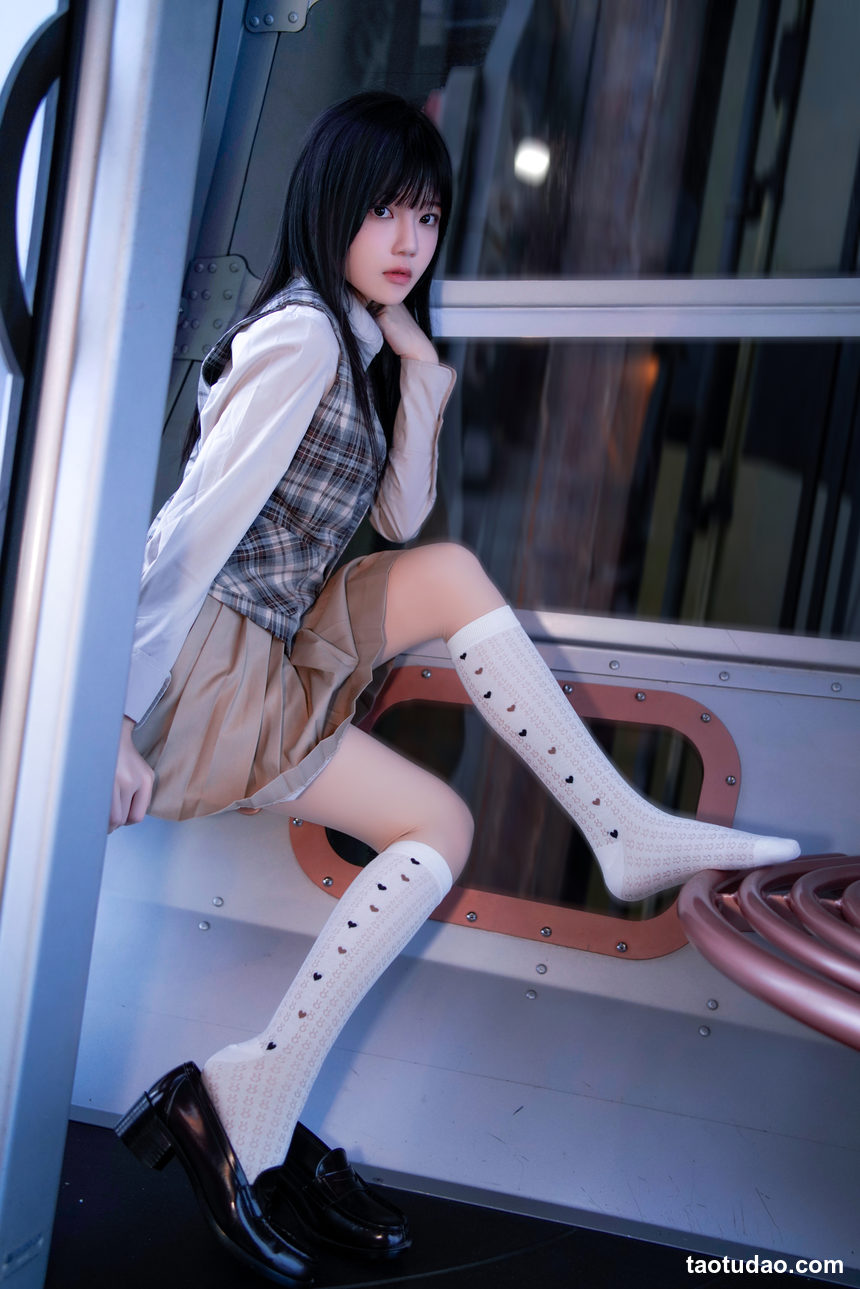 桜桃喵-制服摩天轮[27P-695MB]-绅士图