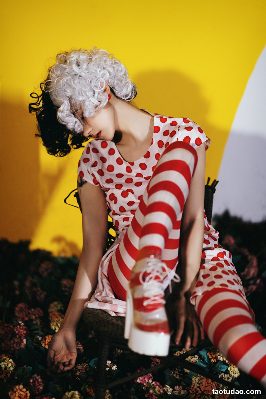 图片[2]-[YITUYU艺图语]2022.07.01 小丑下集 阿离[29+1P／516MB]-绅士图