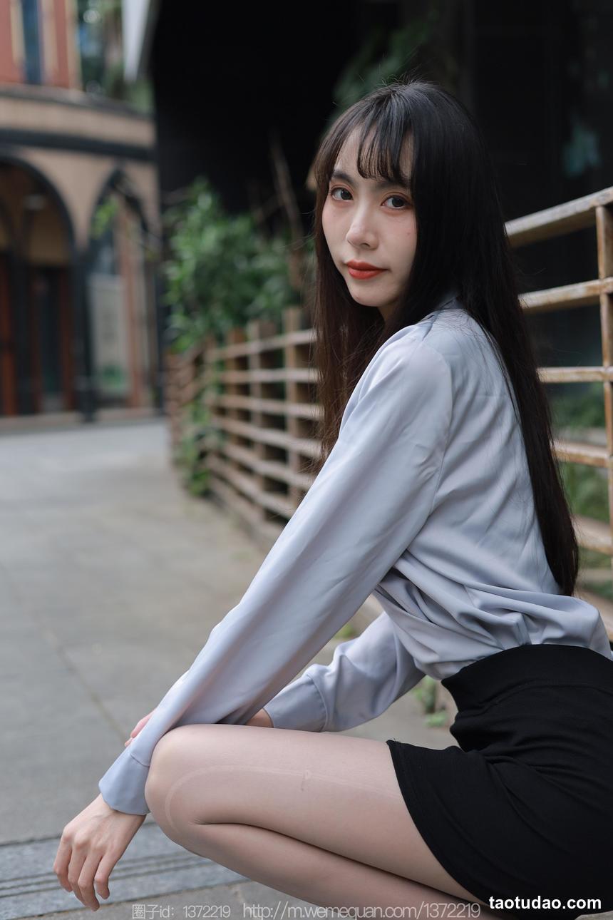 图片[3]-[IESS异思趣向] 2023.03.02 丝享家 1378 团团《楼梯上的美人》[92P-96.7M]-绅士图