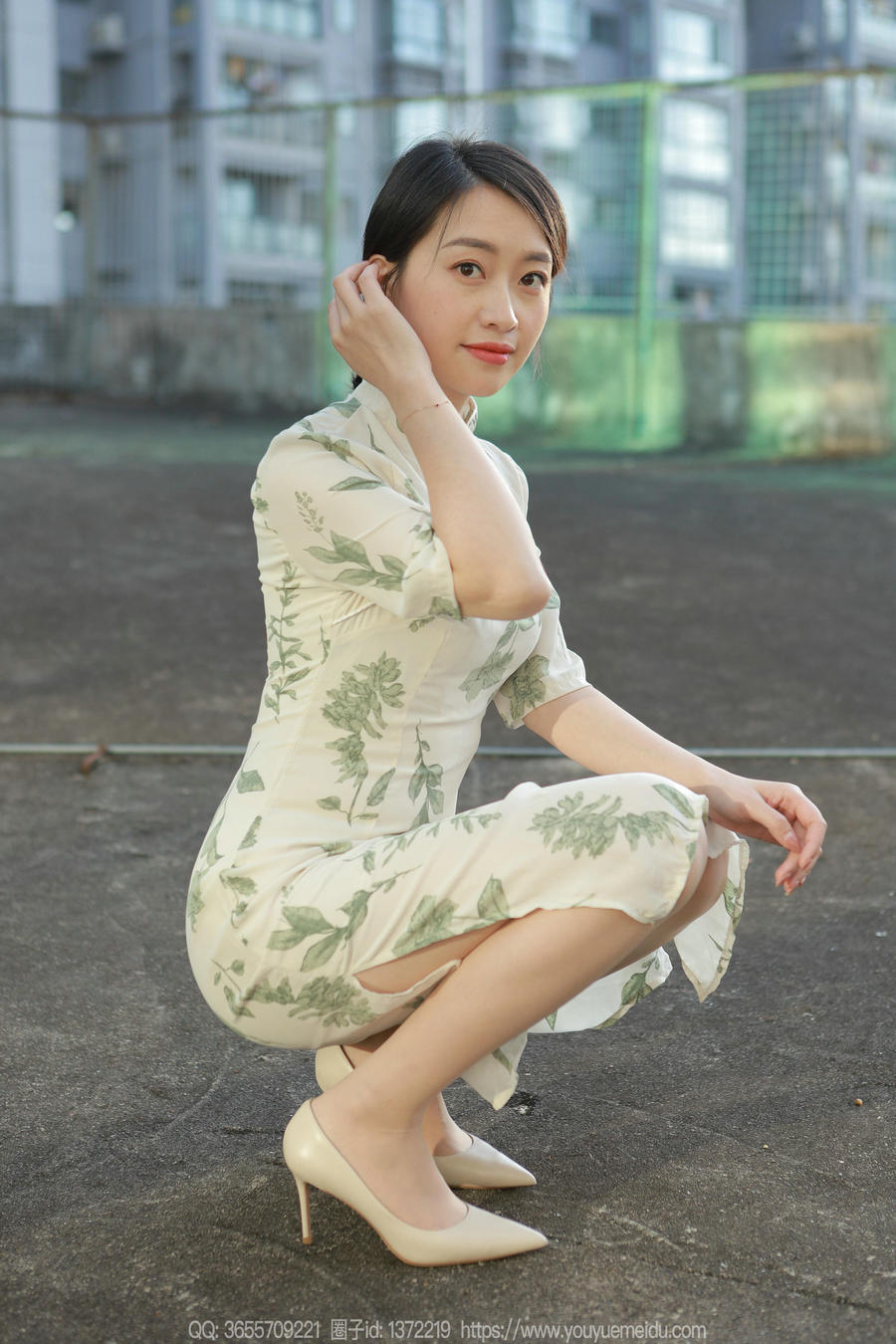 IESS异思趣向 - 模特：小婕《薄如蝉翼》/ 85P-101MB / 机构-艺库