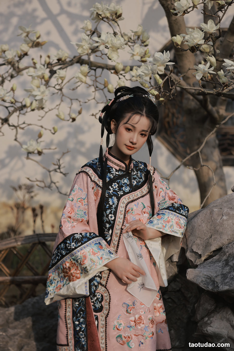 图片[2]-[YITUYU艺图语]2023.03.31 探春 言小七[31+1P／466MB]-绅士图