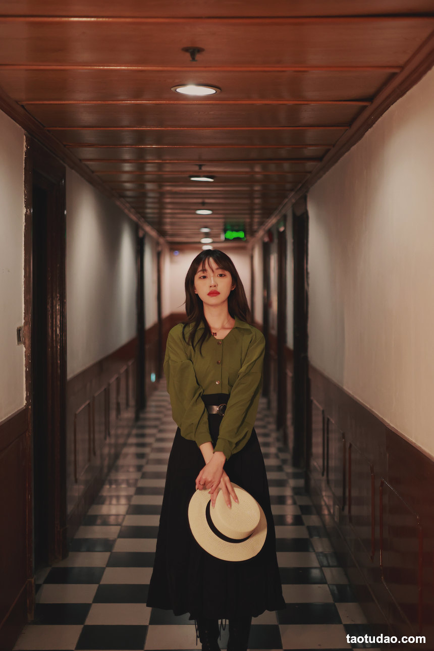 图片[2]-[YITUYU艺图语]2022.05.09 暗香 UU[31+1P／251MB]-绅士图