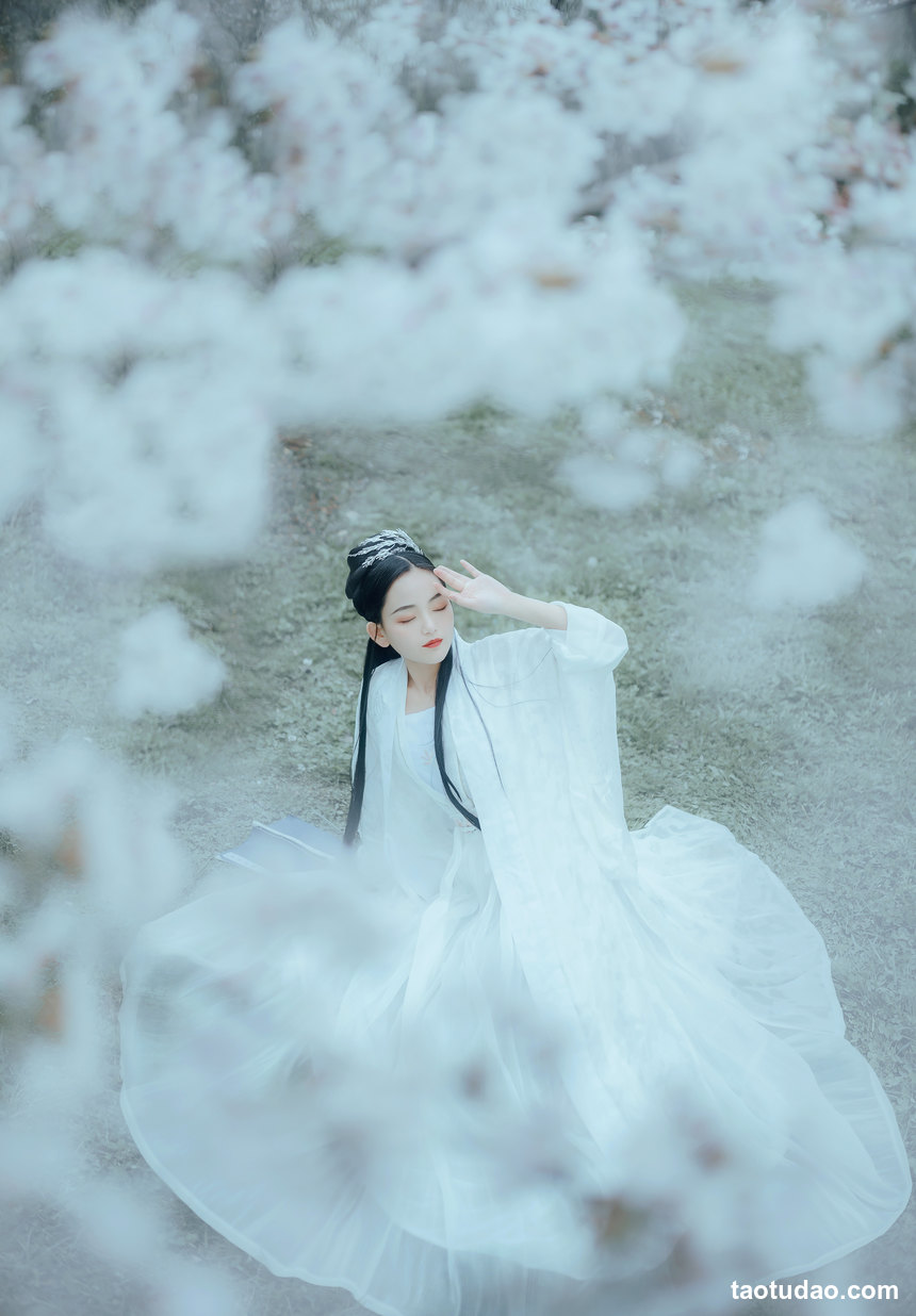 图片[2]-[YITUYU艺图语]2022.12.06 樱吹雪 穆婕[24+1P／194MB]-绅士图