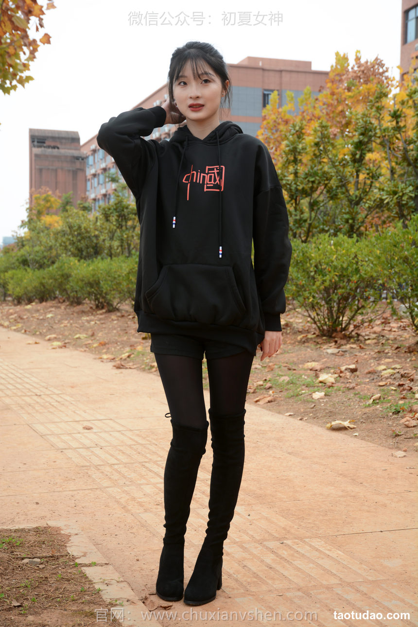 图片[2]-初夏女神 NO.131 安妮 浅看红枫[120P+1V／3.12GB]-绅士图