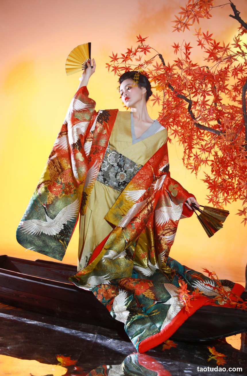 图片[3]-[YITUYU艺图语]2022.09.13 花魁 相泽希子[45+1P／354MB]-绅士图