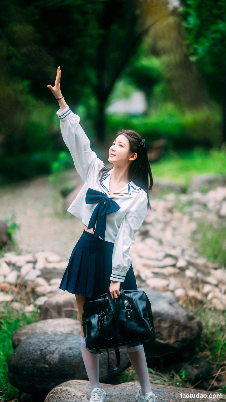 图片[2]-[YITUYU艺图语]2022.07.12 初夏 琳儿[38+1P／503MB]-绅士图