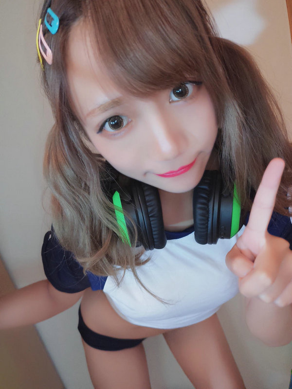 吃一口兔子 - 迟到的生日 / 20P / 唯美杂图-绅士图