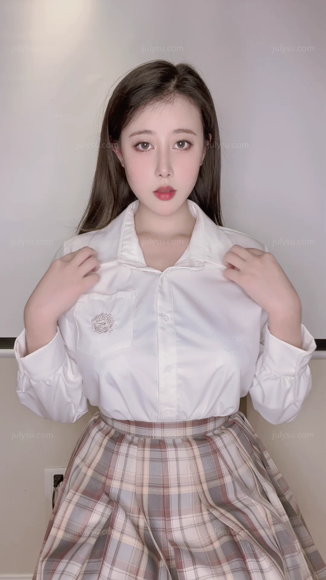萌妹奈汐酱nice - JK小裙子 / 3V-246MB / cos萌妹-绅士图