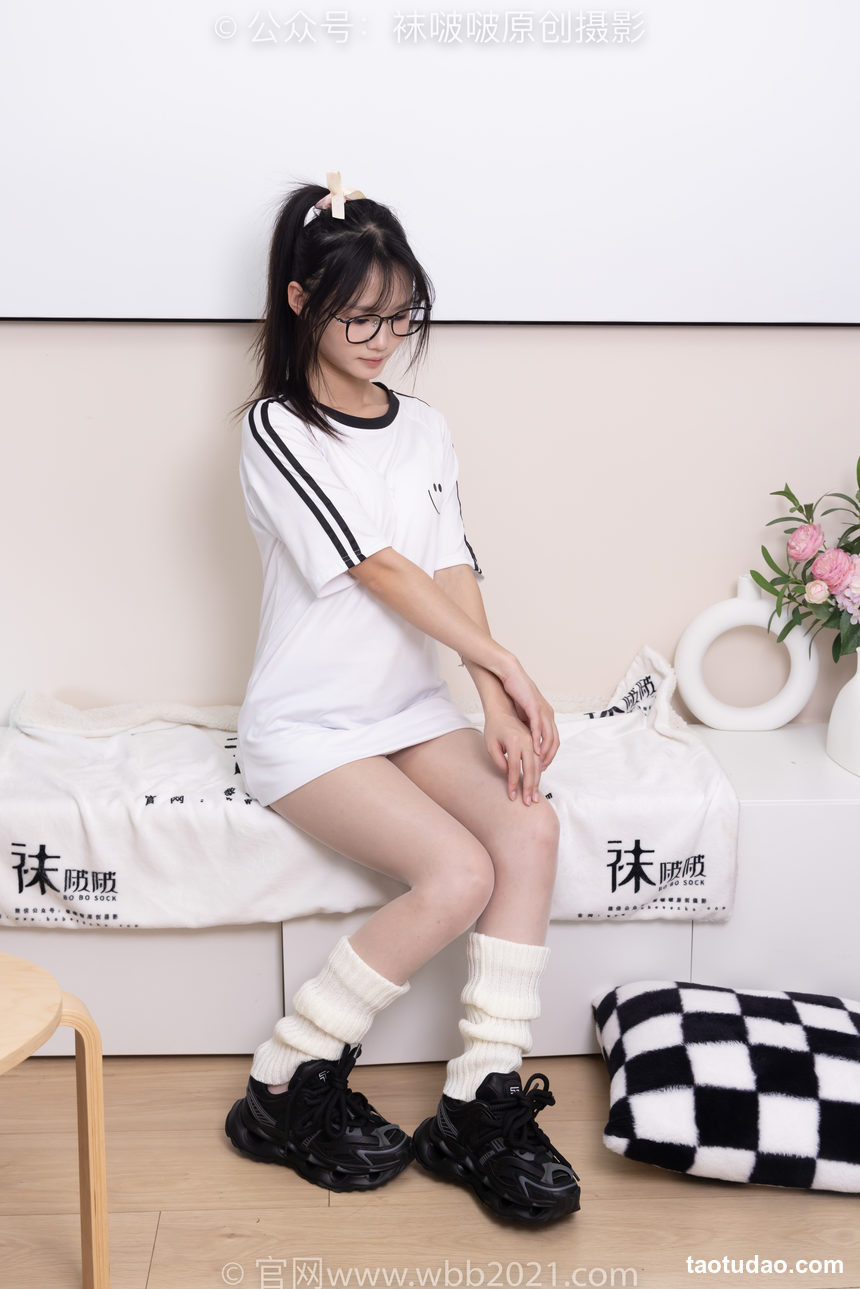 图片[3]-[BoBoSocks袜啵啵]NO.376 甜甜圈-运动鞋、堆堆袜套、白丝[150P+1V／5.54GB]-绅士图