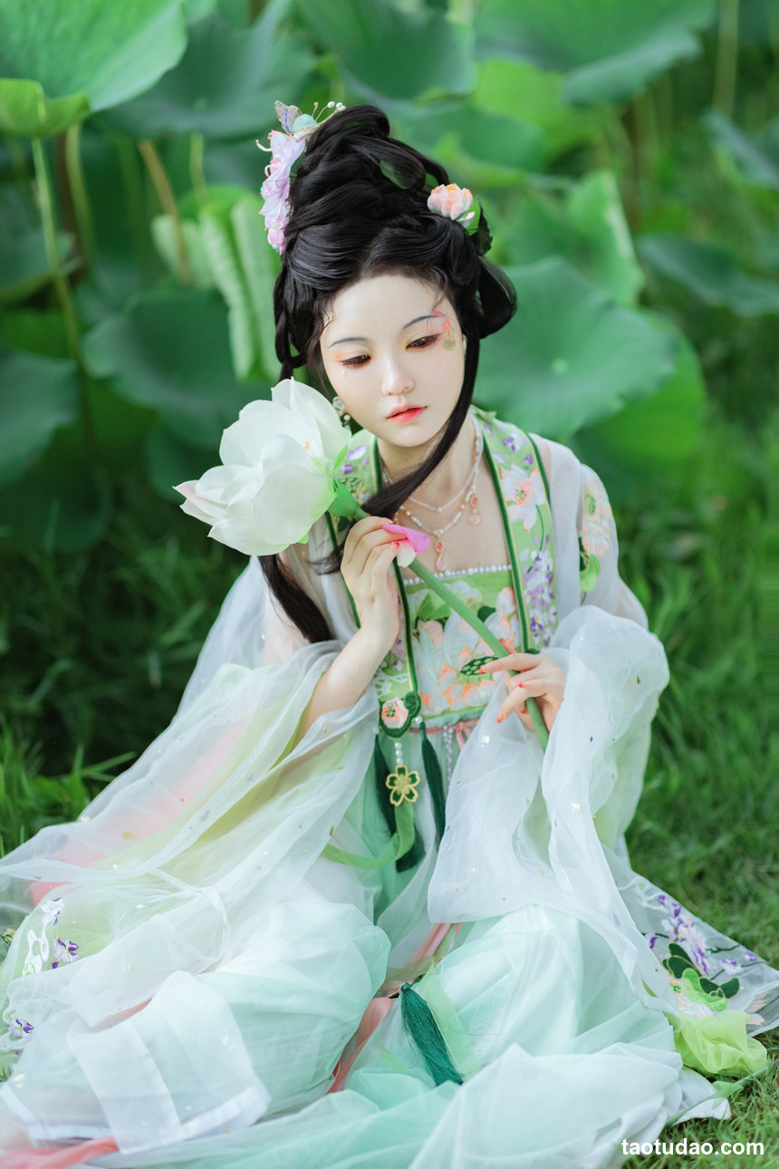 图片[4]-[YITUYU艺图语]2022.09.22 采莲曲 璐璐haley[26+1P／283MB]-绅士图