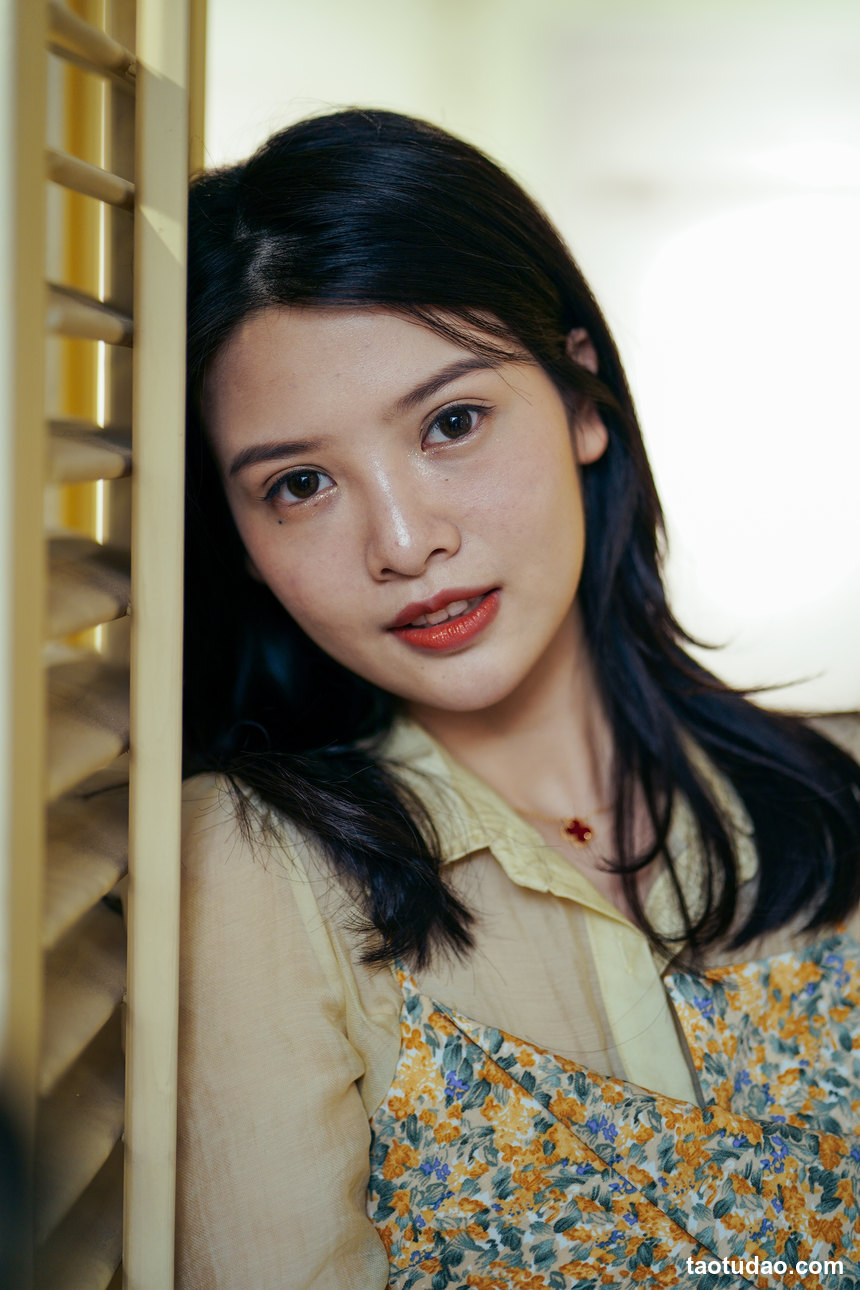 图片[4]-[YITUYU艺图语]2022.02.01 法式小花园的浪漫 喵喵喵是锦儿呀[40+1P／250MB]-绅士图