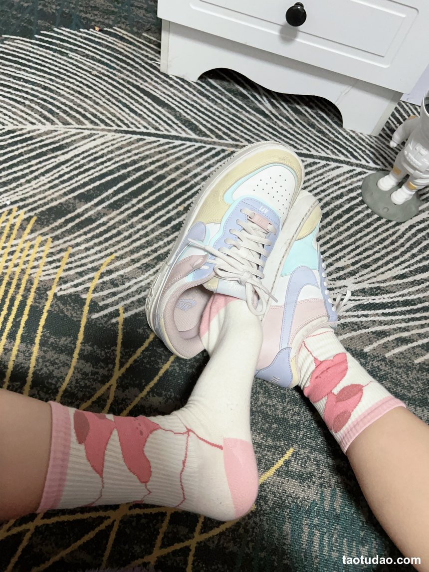 图片[2]-[誉铭传媒]袜足摄影 2023年《05月整合作品》[102P+6V／1.92GB]-绅士图