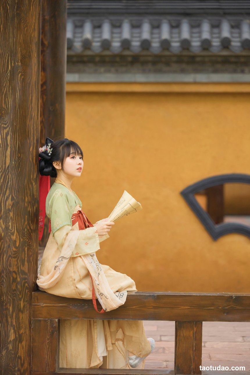 图片[2]-[YITUYU艺图语]2022.07.19 却把青梅嗅 七弦[36+1P／307MB]-绅士图