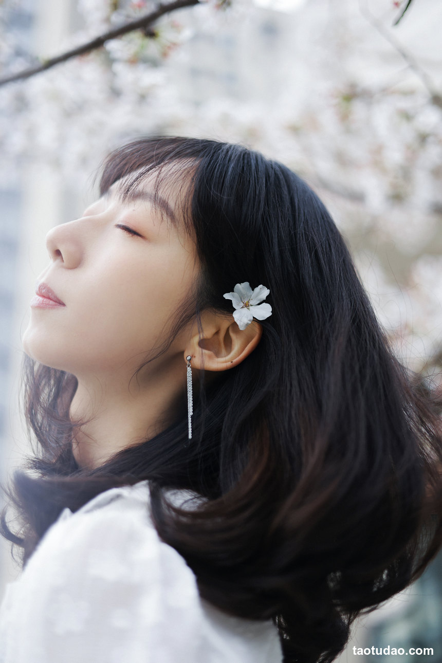 图片[3]-[YITUYU艺图语]2022.07.04 白色花语 孟商一[25+1P／205MB]-绅士图