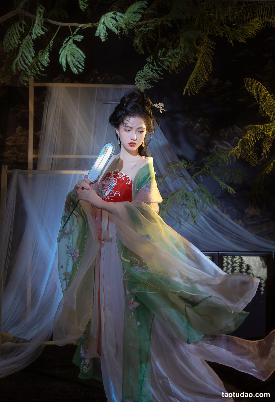 图片[3]-[YITUYU艺图语]2023.03.09 庭芜绿 胖琦[30+1P／377MB]-绅士图