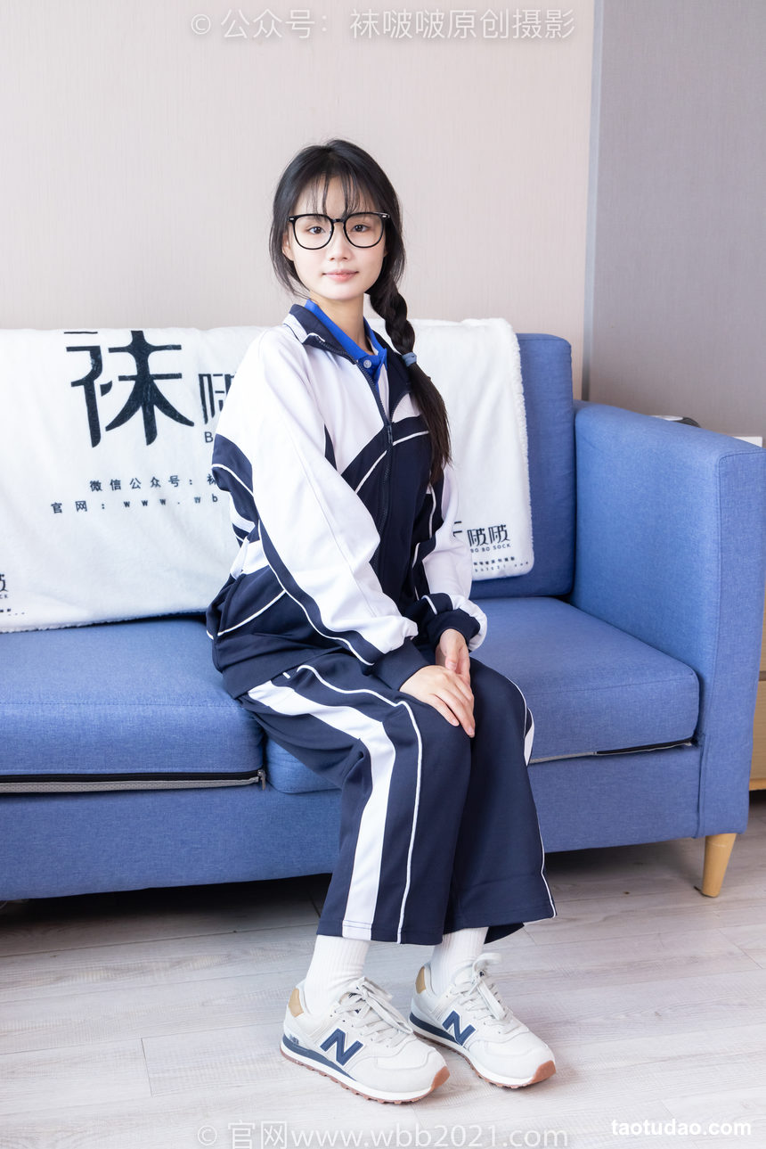 图片[2]-[BoBoSocks袜啵啵]NO.456 甜甜圈-运动鞋、白棉袜、裸足、校服[150P+1V／6.46GB]-绅士图