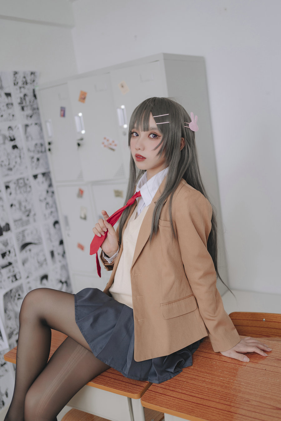 动漫博主果咩酱w - 麻衣校服 / 30P-228MB / cos萌妹-绅士图