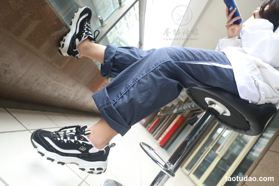 图片[4]-[誉铭传媒]袜足摄影 2019年 NO.032[132P+1V／1.12GB]-绅士图