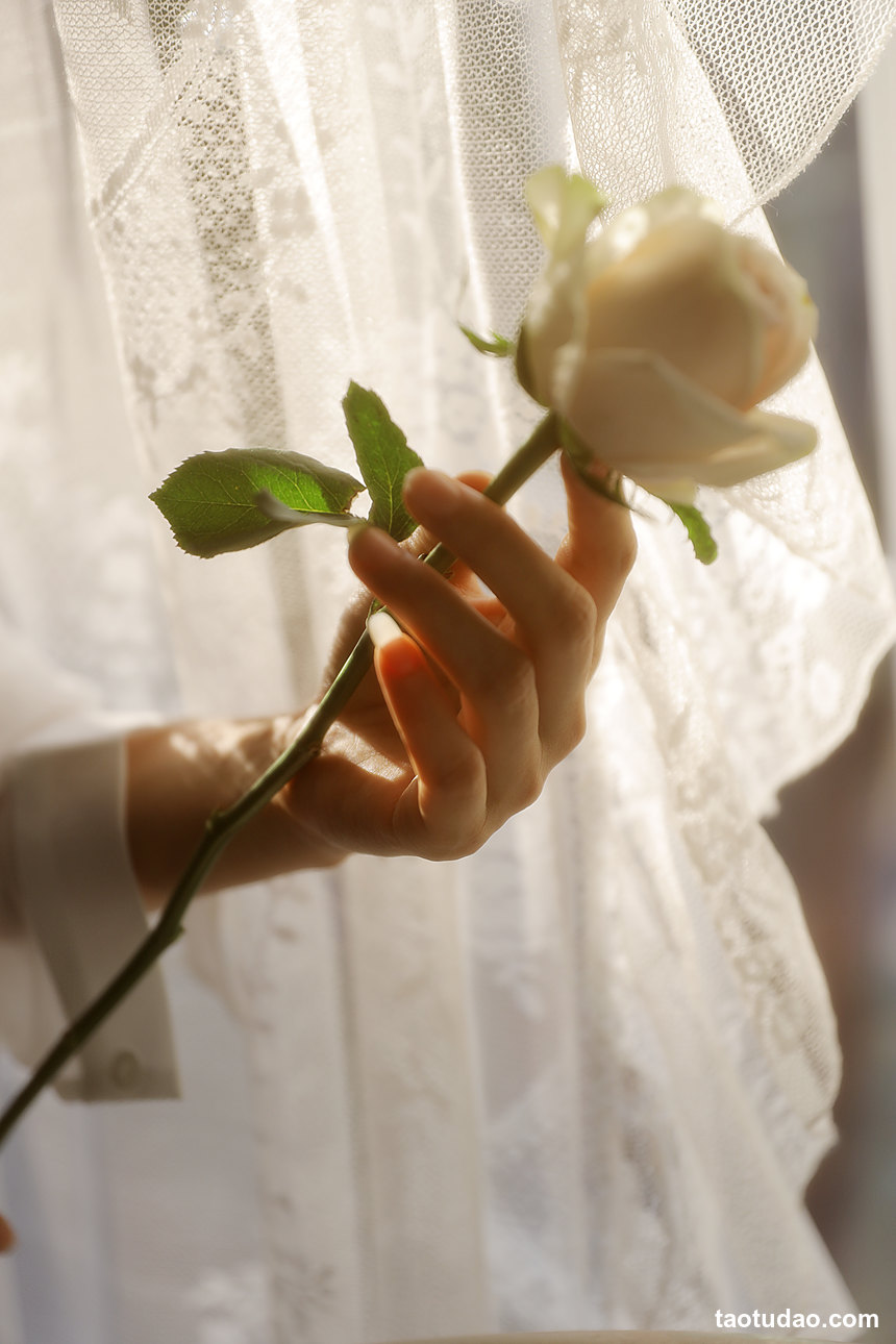 图片[2]-[YITUYU艺图语]2022.10.29 颜色 海角的郭荣[21+1P／372MB]-绅士图