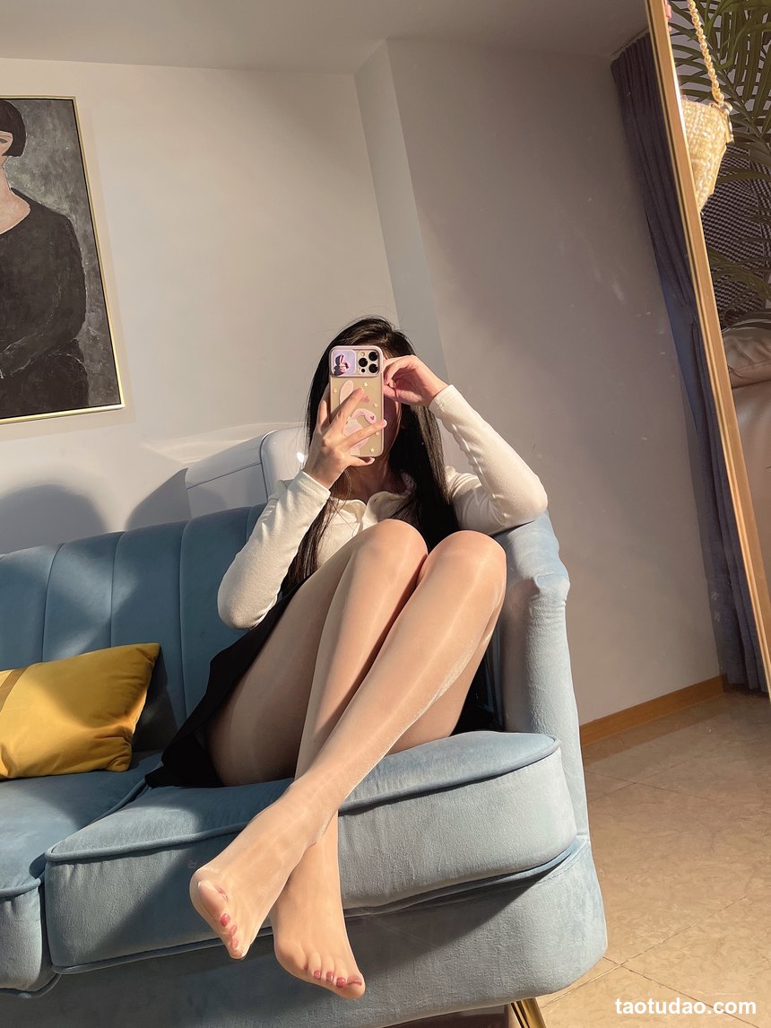 图片[2]-软妹小九九[July芝岚] – 油亮肉丝加白棉袜 [60P-168MB]-绅士图