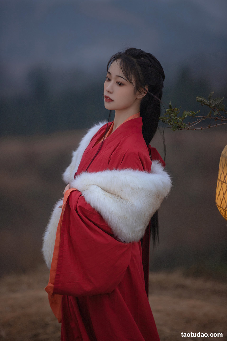 图片[4]-[YITUYU艺图语]2022.03.28 西沉 梨一依[25+1P／332MB]-绅士图