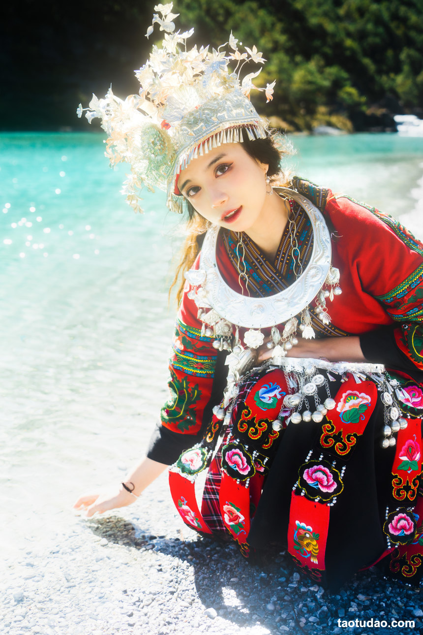 图片[4]-[YITUYU艺图语]2022.05.24 蓝月谷少女 贰加六[20+1P／201MB]-绅士图