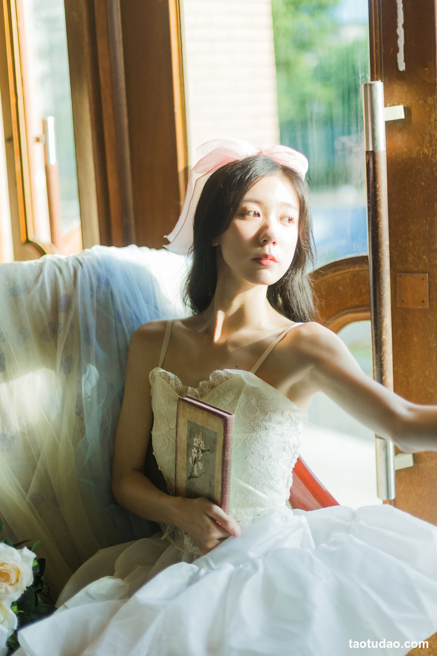 图片[2]-[YITUYU艺图语]2022.07.16 午后来信 饲猫少女-[36+1P／352MB]-绅士图