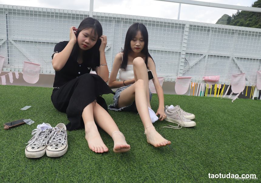 图片[4]-Pary摄影 NO.035 表妹与小芳拍完美脚拍食物去[91P／153MB]-绅士图