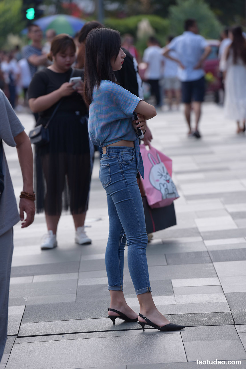 图片[3]-精选街拍作品 NO.0092 阿娜多姿的紧身裤牛仔裤美女[71P／94.4MB]-绅士图