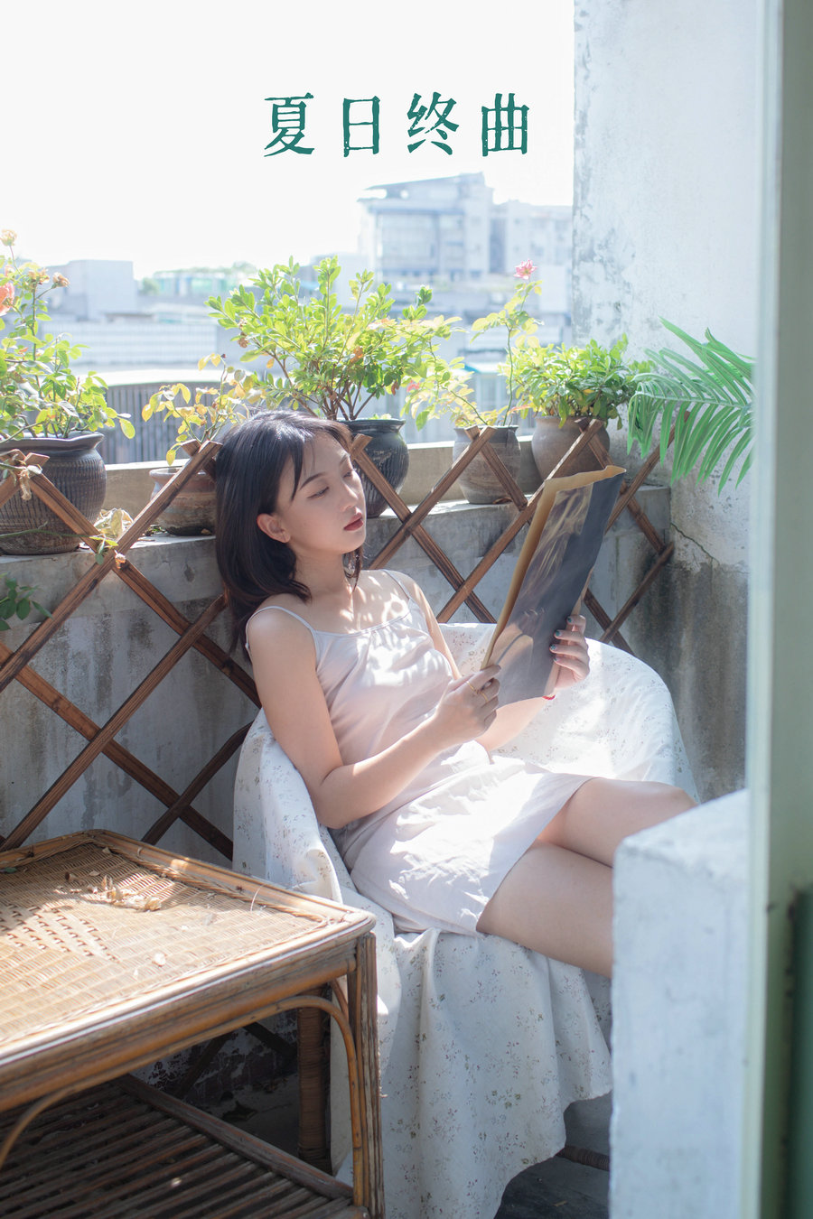 / YITUYU /艺图语 2022.07.18 夏日终曲 MMMhedym / 22P-145MB / 机构-艺库