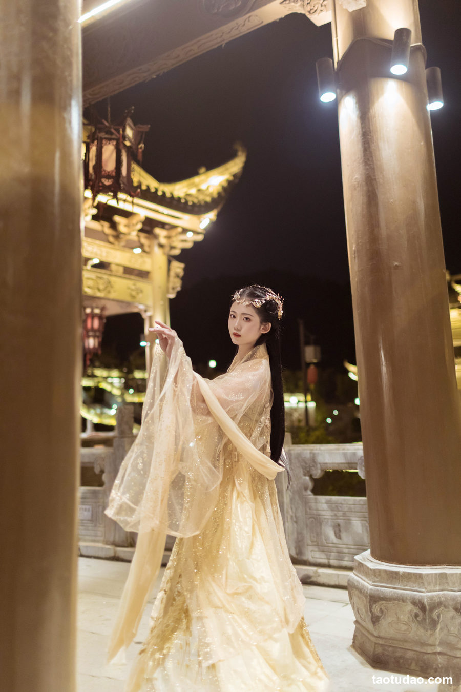 图片[4]-[YITUYU艺图语]2023.04.04 西域迷城 沉诗思[24+1P／350MB]-绅士图