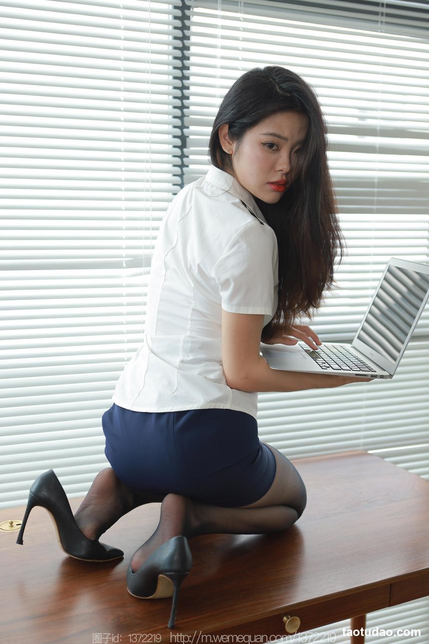 图片[3]-[IESS异思趣向] 2023.07.03 丝享家 1470 兔兔《一字马》[87P-74M]-绅士图