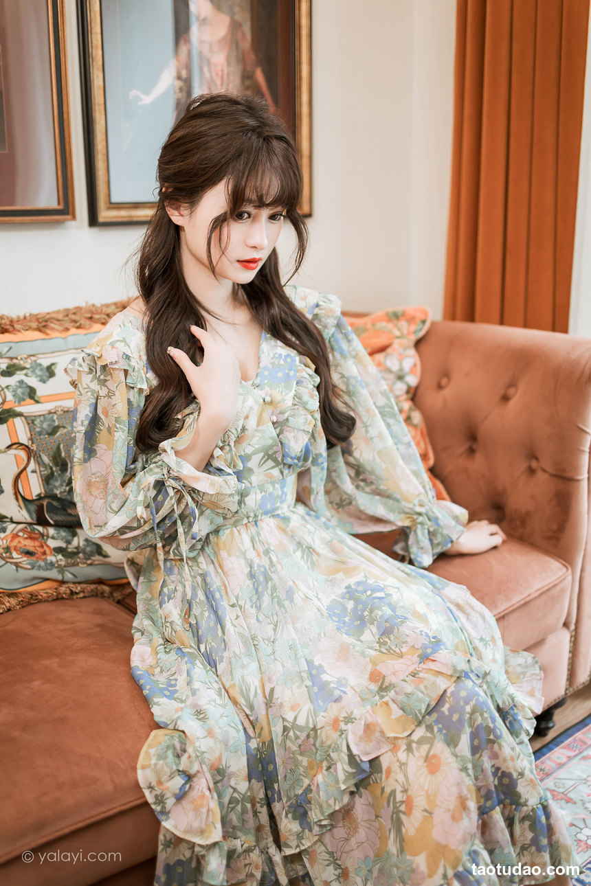 图片[4]-[YALAYI雅拉伊]2023.03.20 NO.1016 碎花裙少女 小亭[44+1P／562MB]-绅士图