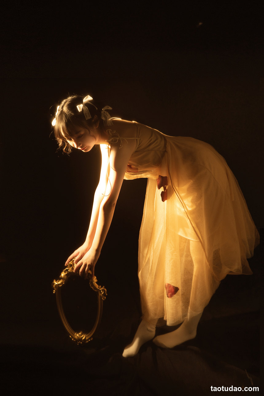 图片[3]-[YITUYU艺图语]2022.11.08 油画向日葵 阿瑶[21+1P／128MB]-绅士图