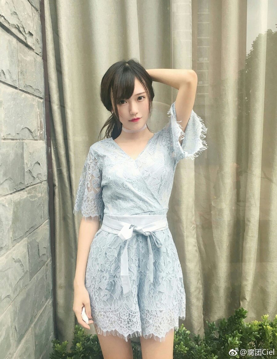 腐团儿Ikaros WB-002 微博自拍照杂图1 [314P-305MB]-绅士图