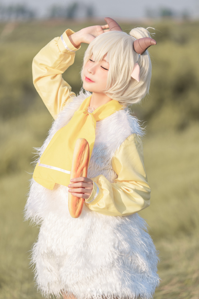 COS:《喜羊羊与灰太狼》懒羊羊COS