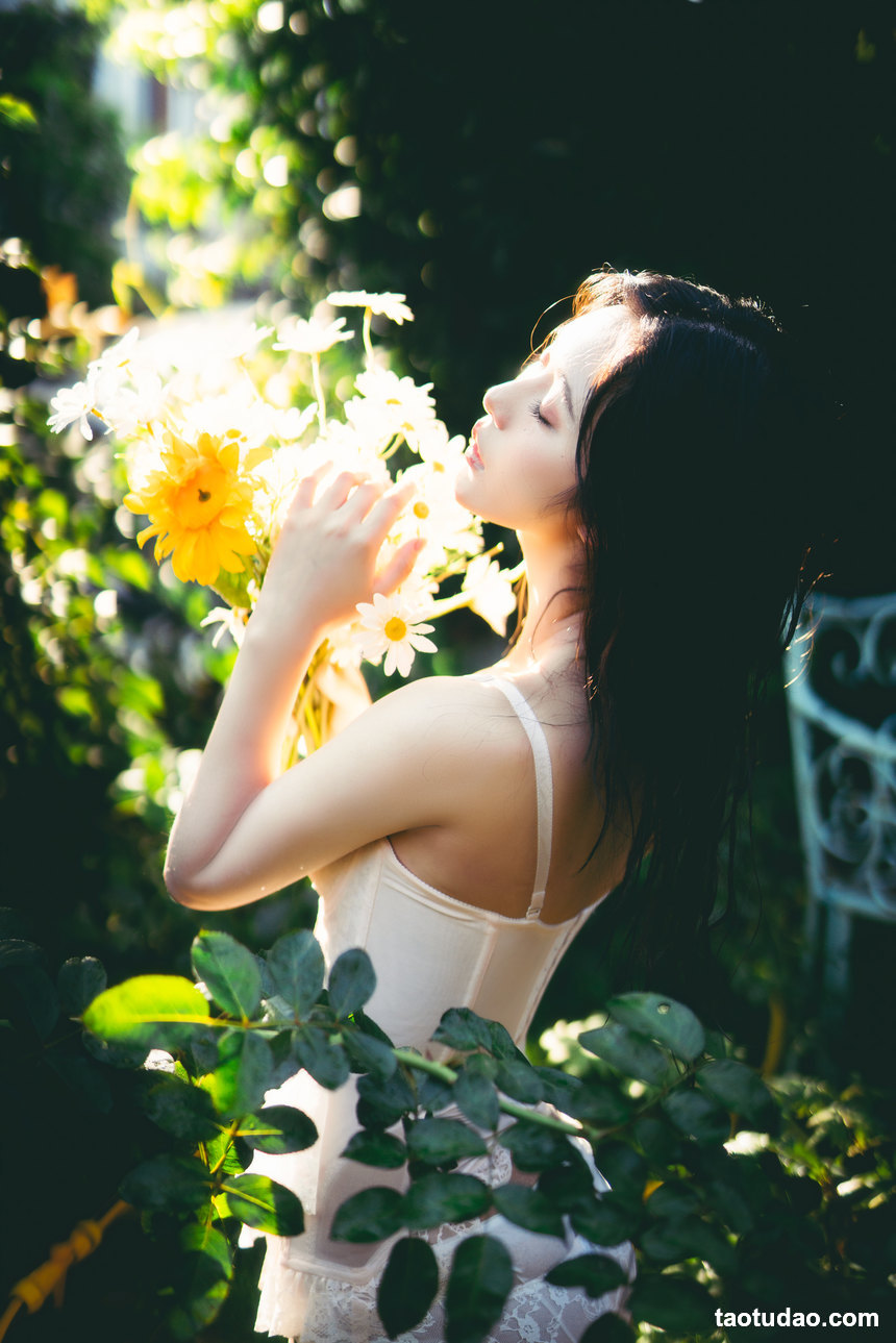 图片[3]-[YITUYU艺图语]2022.06.11 光 奶文文[20+1P／411MB]-绅士图