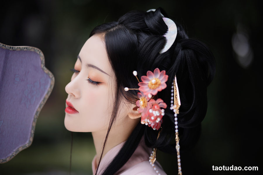 图片[2]-[YITUYU艺图语]2023.04.24 如梦令 -林秋奈[21+1P／70MB]-绅士图