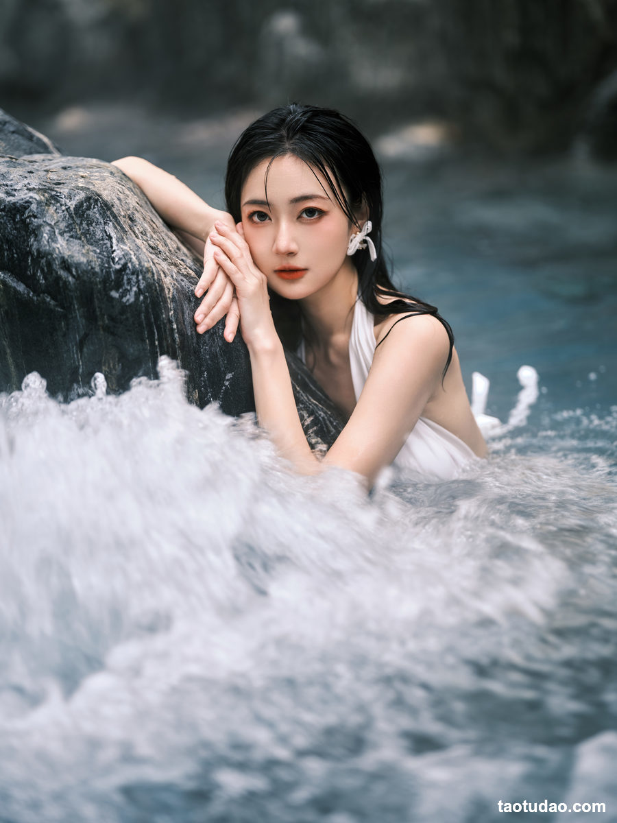 图片[3]-[YITUYU艺图语]2023.03.14 温泉白 飞鸟咕咕-[44+1P／1.28GB]-绅士图