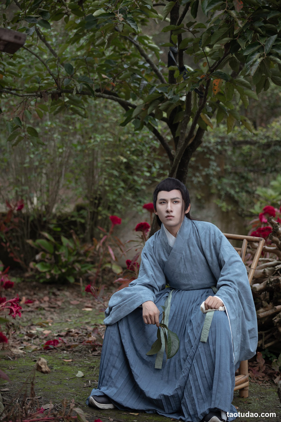 图片[3]-[YITUYU艺图语]2023.04.13 庭有枇杷树 时生[24+1P／339MB]-绅士图