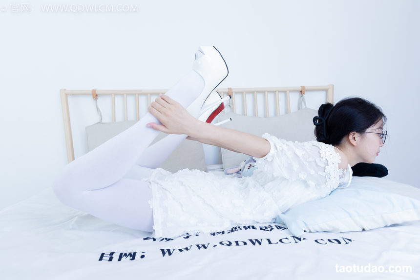 图片[3]-物恋传媒 No.2094 茯苓-世界失色 [150P1V-3.13GB]-绅士图