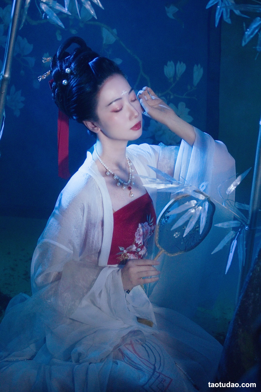 图片[2]-[YITUYU艺图语]2022.08.22 竹林深处 犬壹-[25+1P／801MB]-绅士图