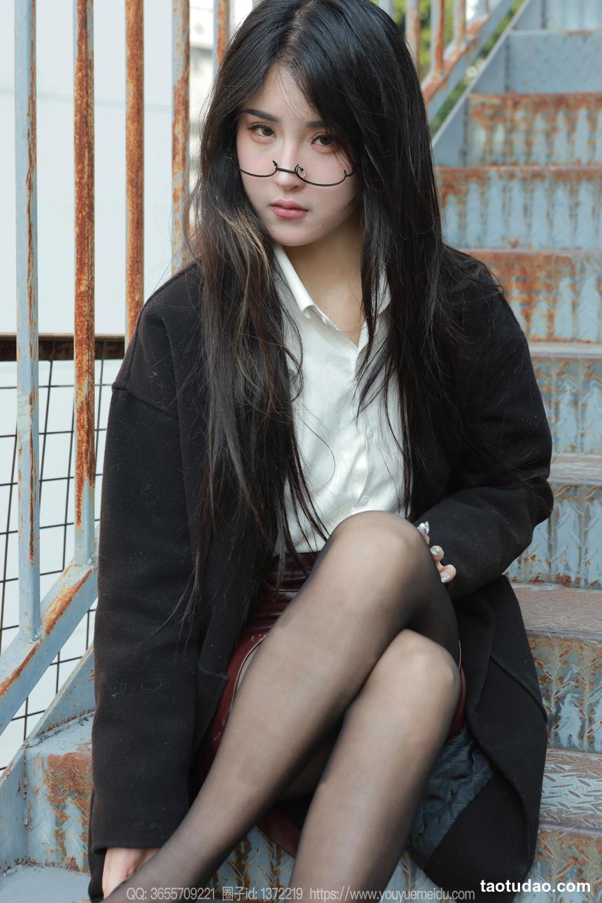 图片[3]-[IESS异思趣向] 2024.12.22 丝享家 1930 小宝《眼镜美女》[91P-121MB]-绅士图