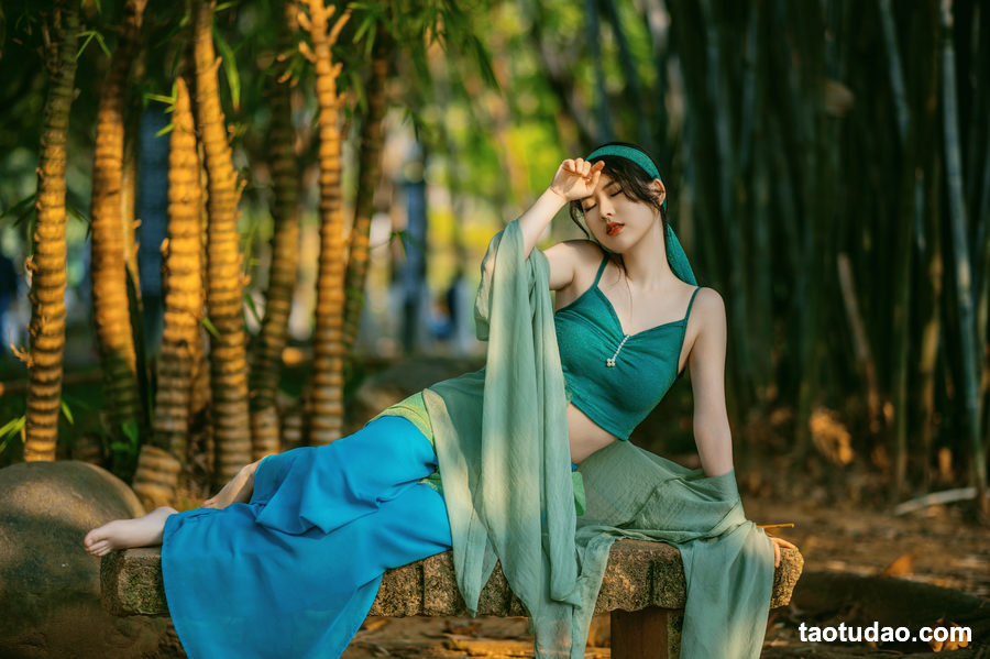 图片[4]-[YITUYU艺图语]2023.03.27 青蛇，远离尘世，自由自在 菲菲[20+1P／346MB]-绅士图