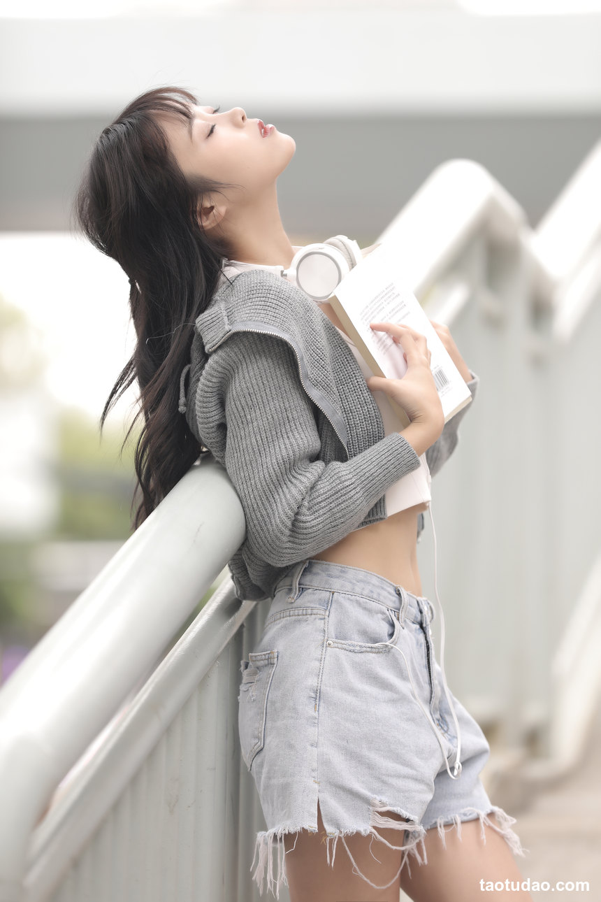 图片[2]-[YITUYU艺图语]2022.10.02 风居住的街道 小薇人儿[36+1P／426MB]-绅士图