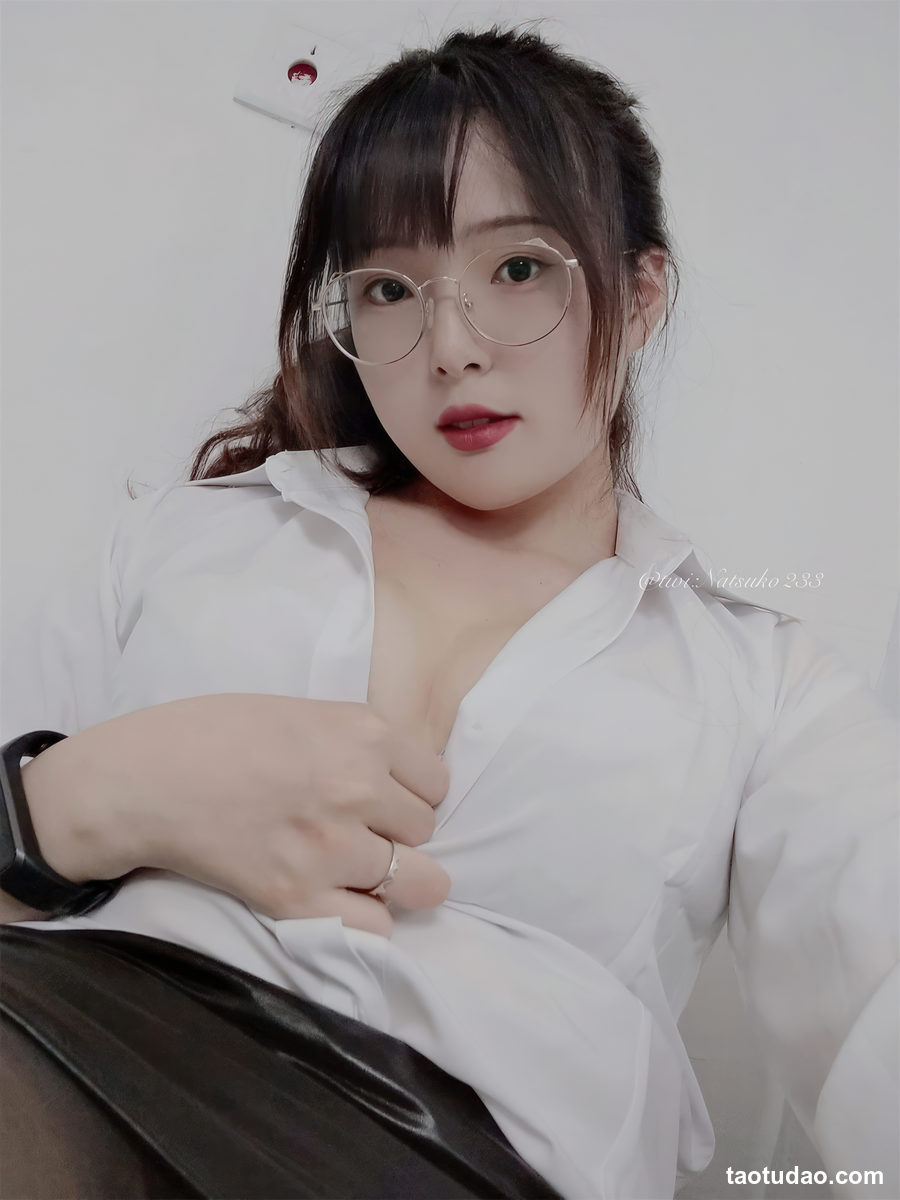 Natsuko夏夏子 - 刻度尺OL [42P-105MB]-绅士图