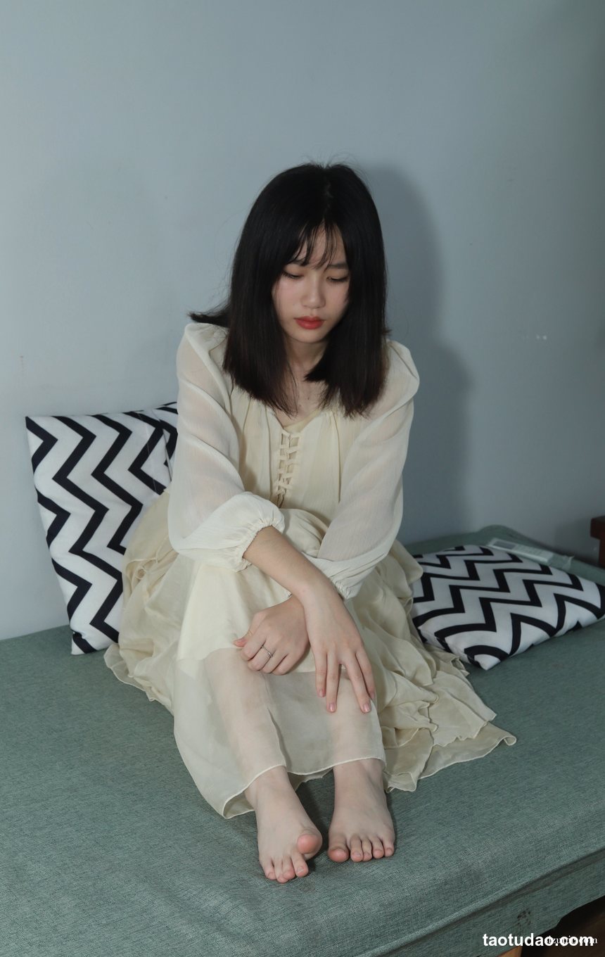 图片[4]-Pary摄影 NO.041 彩欣穿上可爱裙子展示美脚[123P／206MB]-绅士图