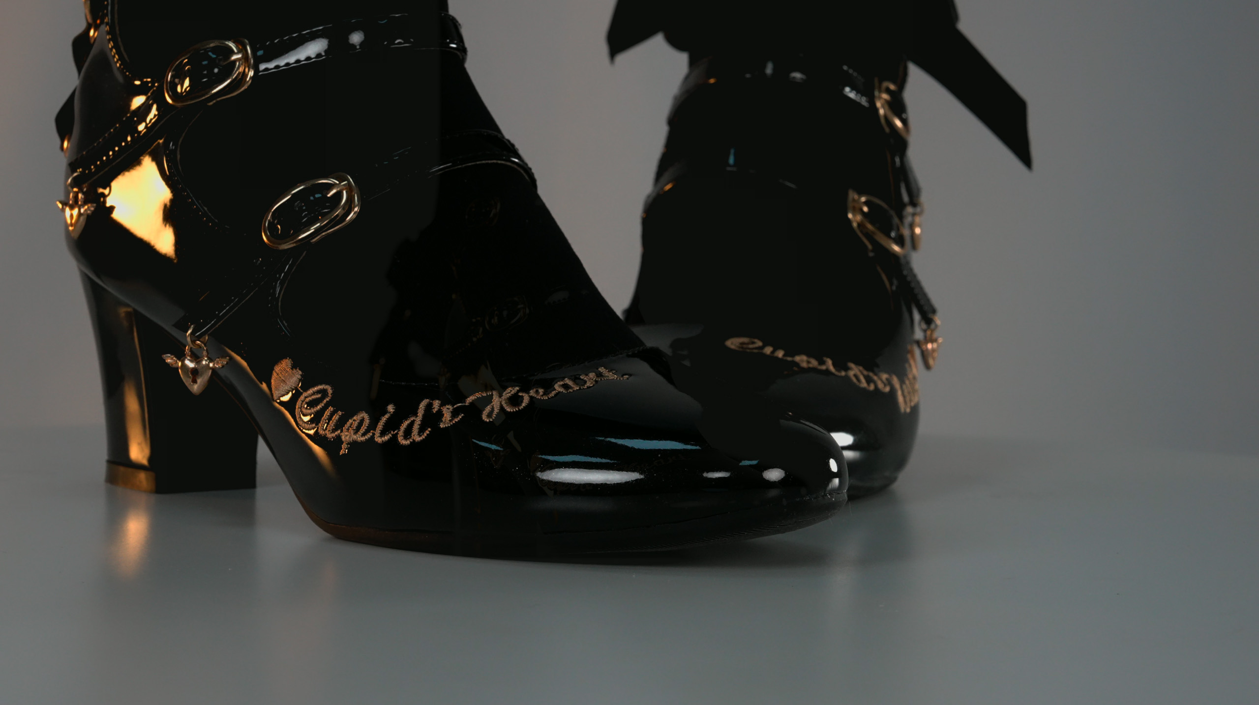 图片[2]-芝士好椰 NO.009  – 简直是难以抗拒的奢华光泽[1V／627MB]-绅士图