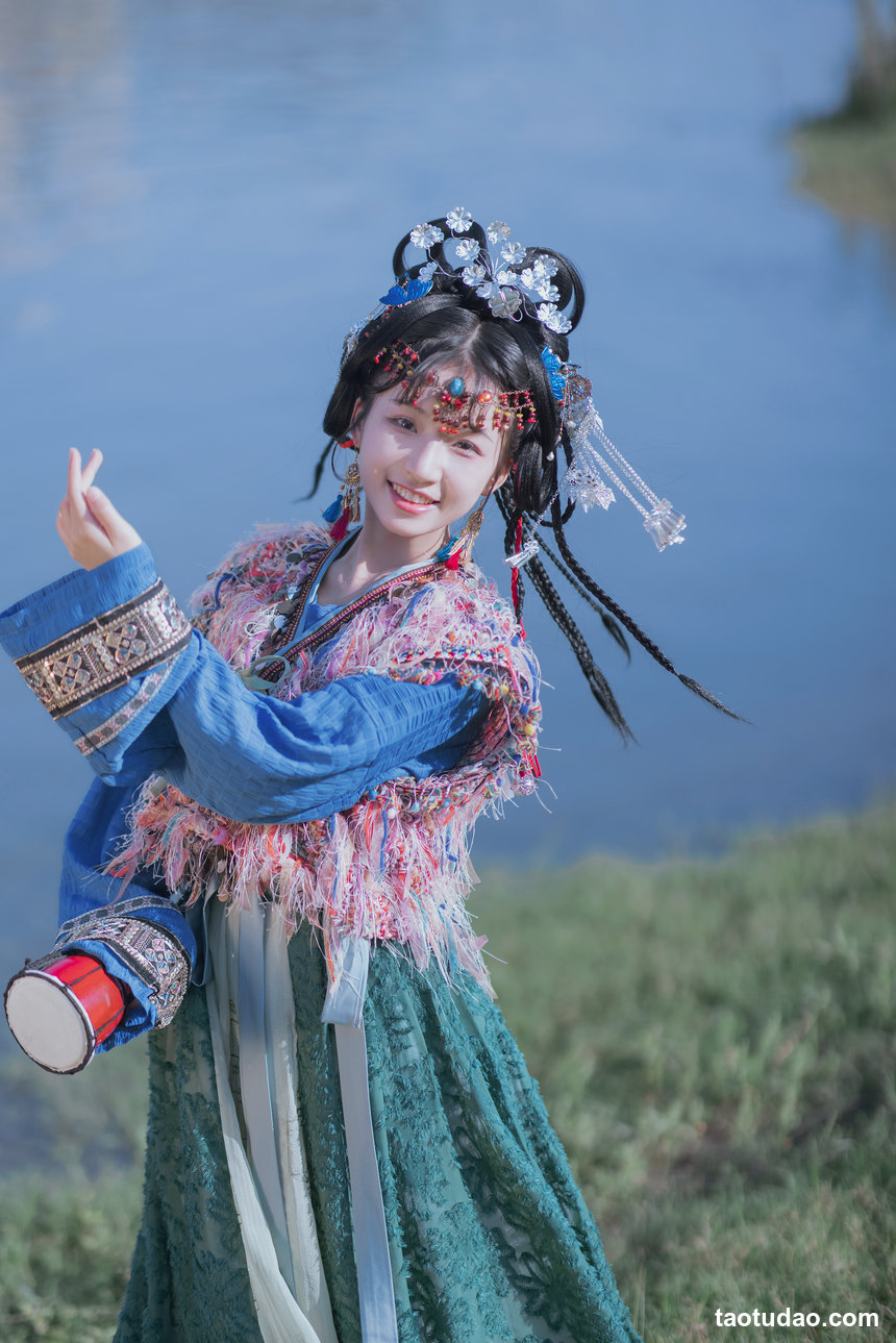 图片[2]-[YITUYU艺图语]2022.07.05 初夏 卷卷[21+1P／592MB]-绅士图